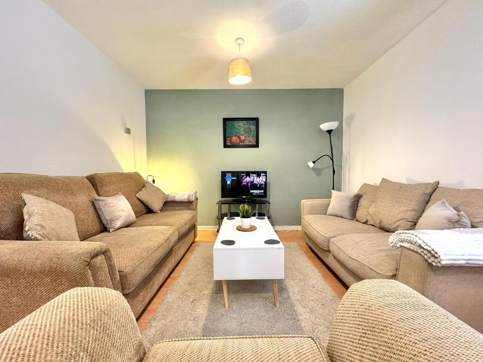 The Alnham, Large 3 Bed Apartment, Close To The City Νιούκασλ Εξωτερικό φωτογραφία